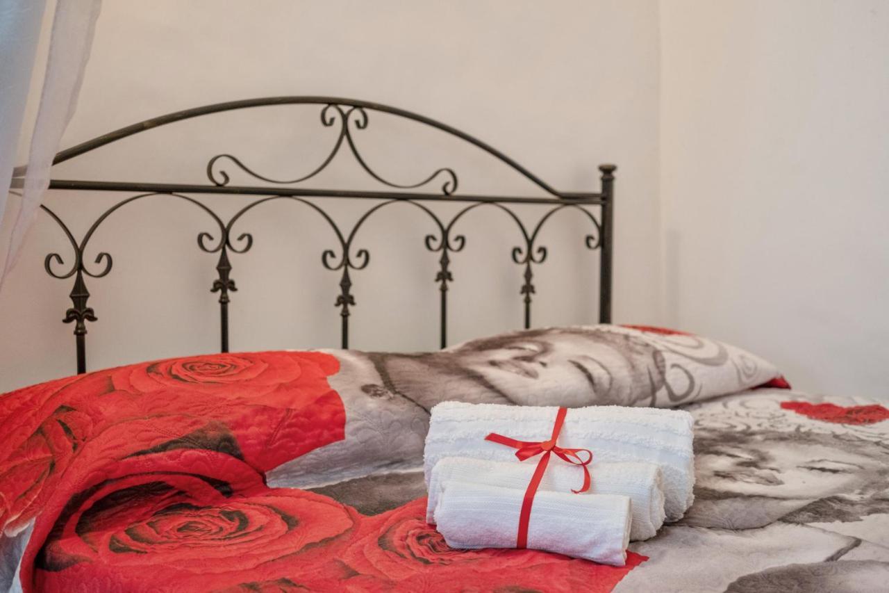 Il Nido Cozy Flat In Ostuni Apartamento Exterior foto